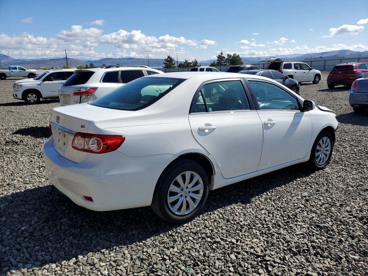 2013 TOYOTA COROLLA