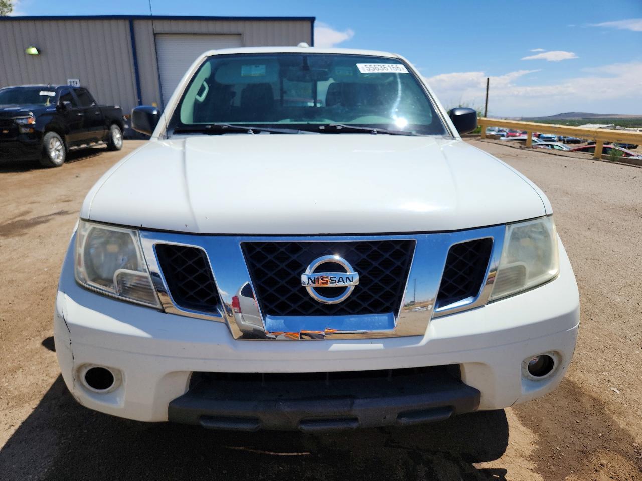 2017 NISSAN FRONTIER