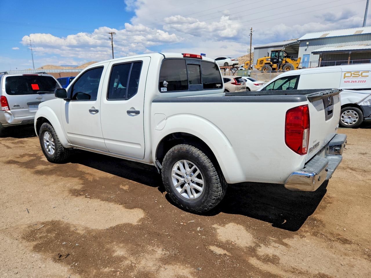 2017 NISSAN FRONTIER