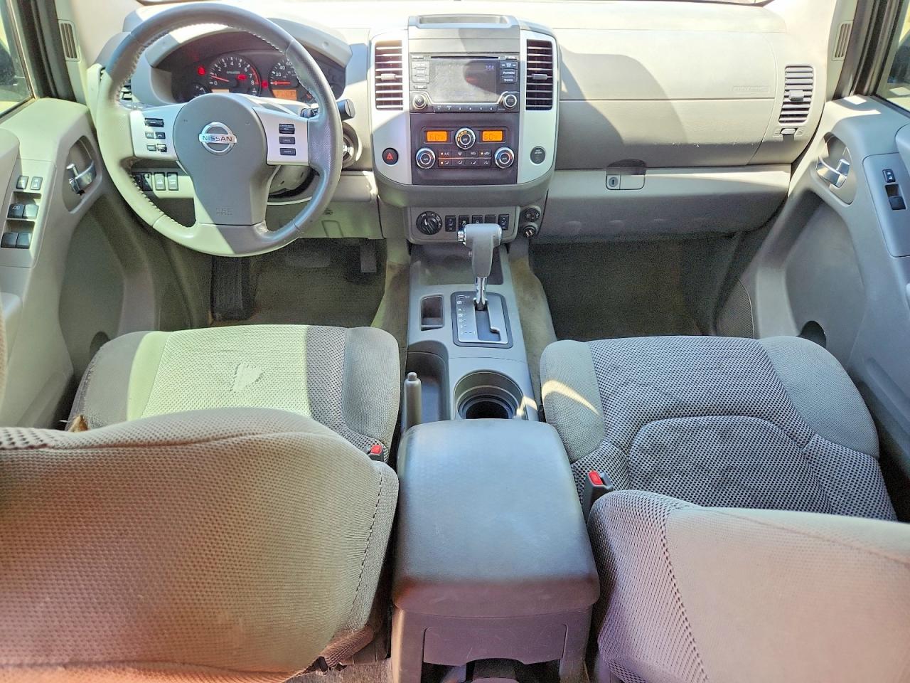 2017 NISSAN FRONTIER