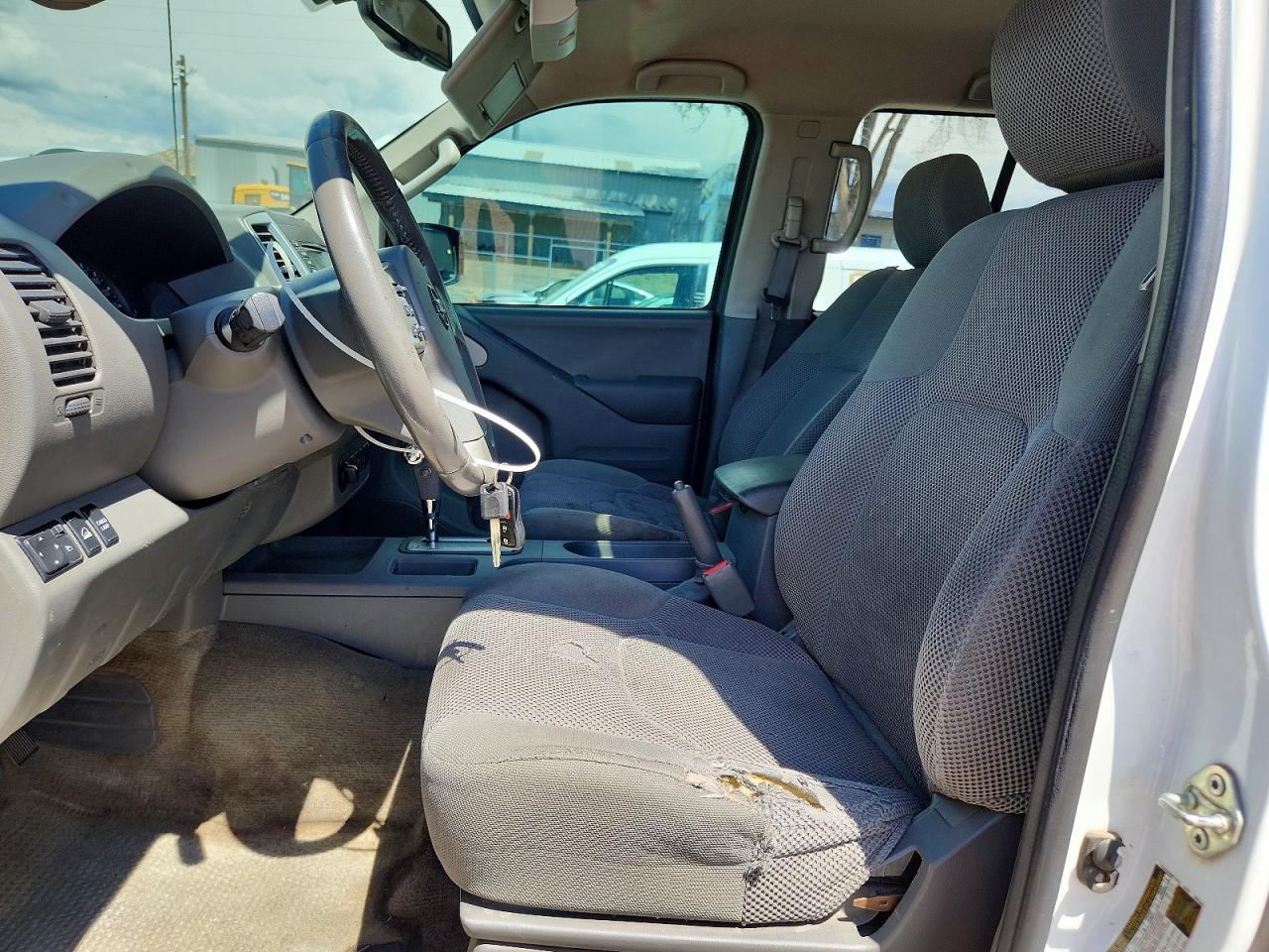 2017 NISSAN FRONTIER