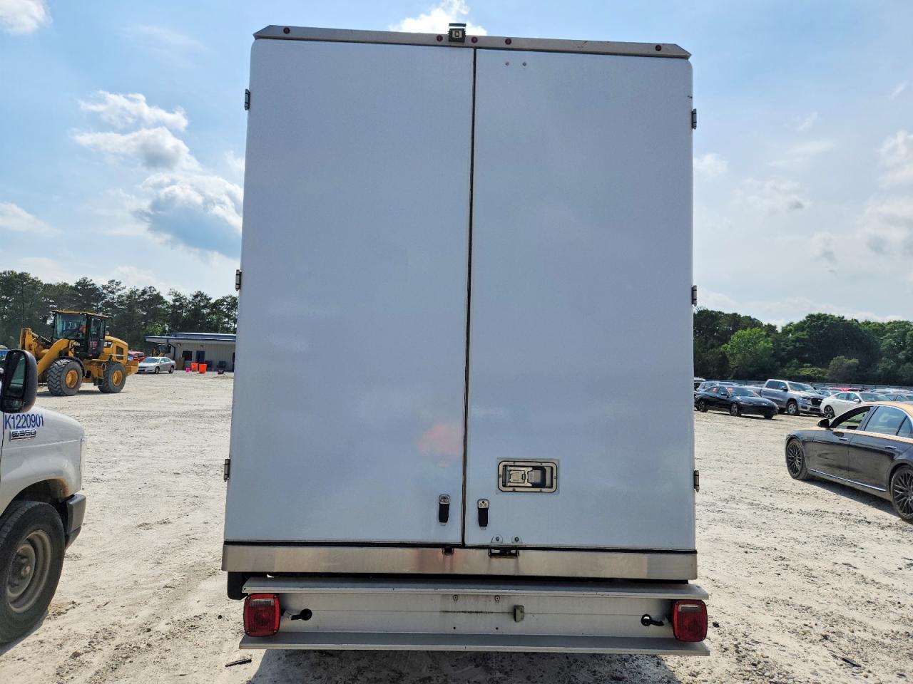 2023 FORD ECONOLINE