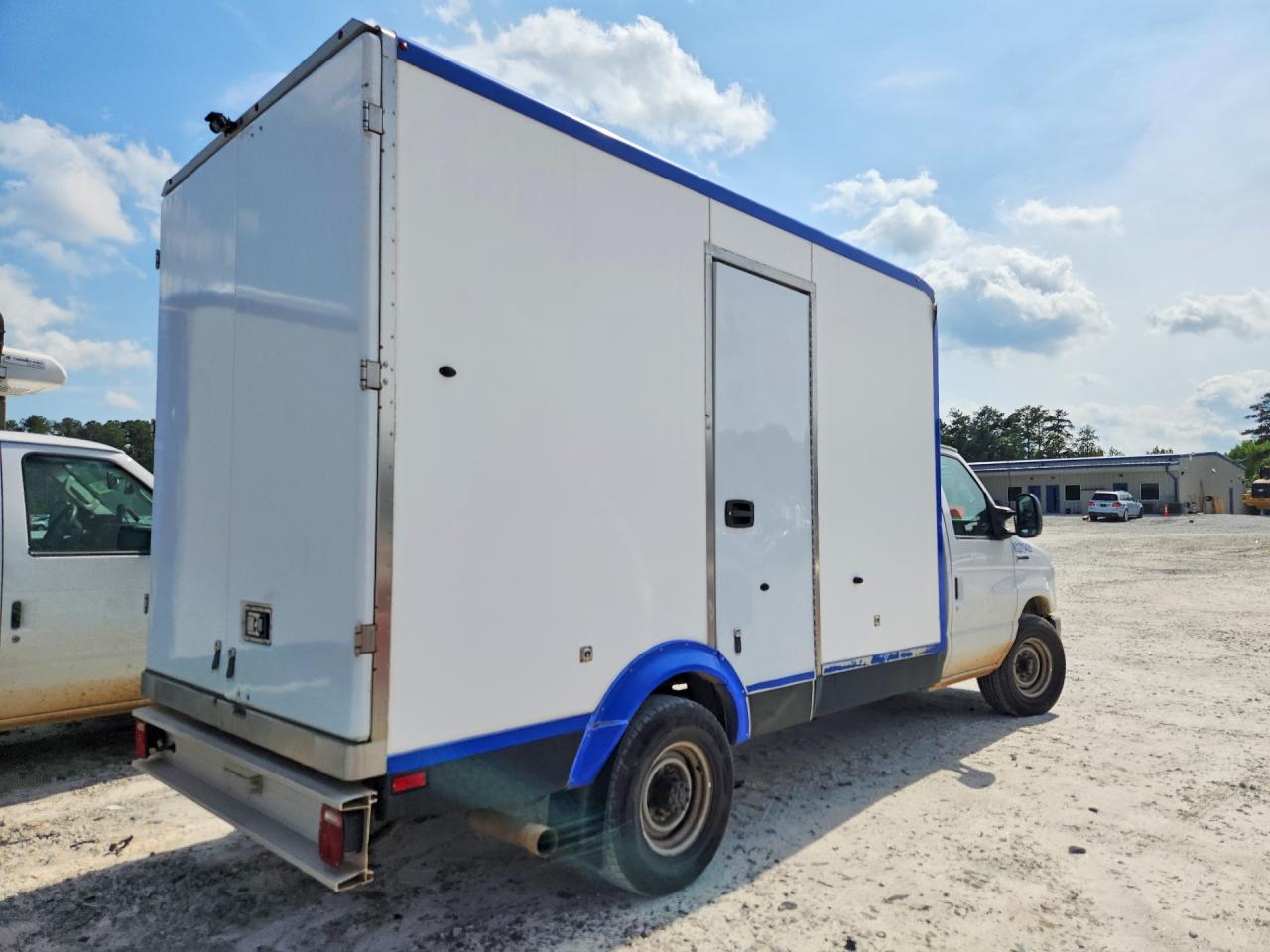 2023 FORD ECONOLINE