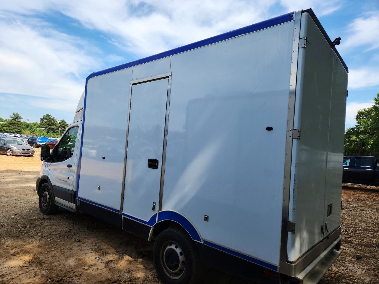 2022 FORD TRANSIT