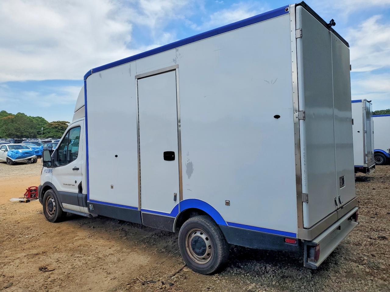 2022 FORD TRANSIT