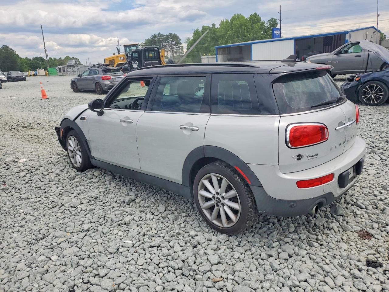 2019 MINI COOPER