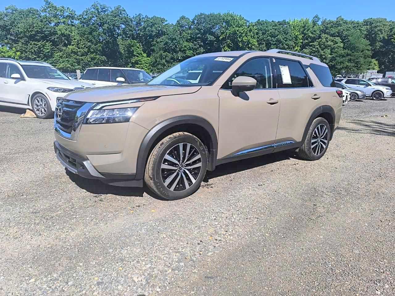 2024 NISSAN PATHFINDER