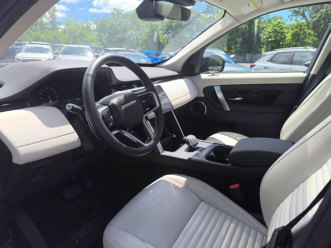 2025 LAND ROVER DISCOVERY