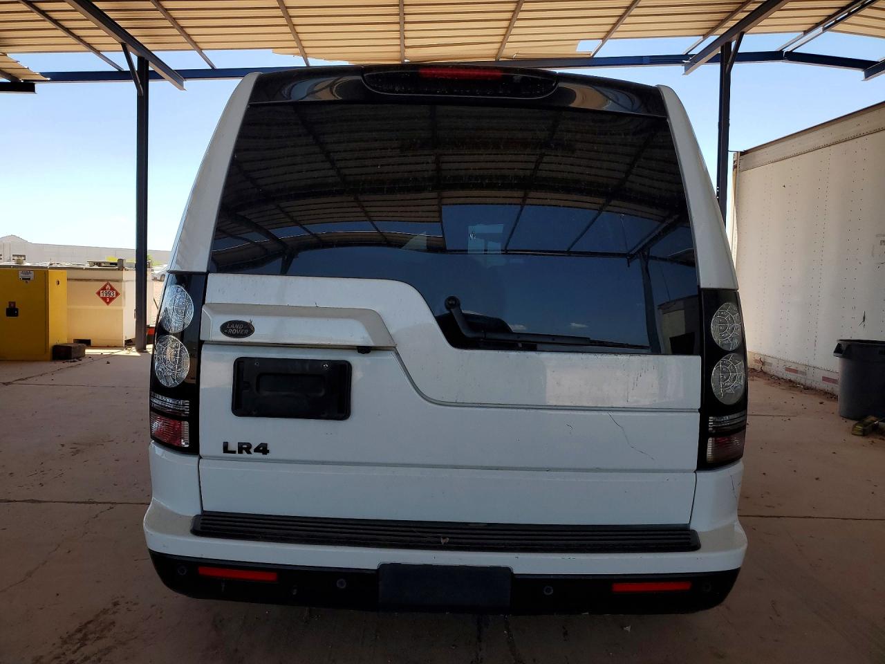 2016 LAND ROVER LR4