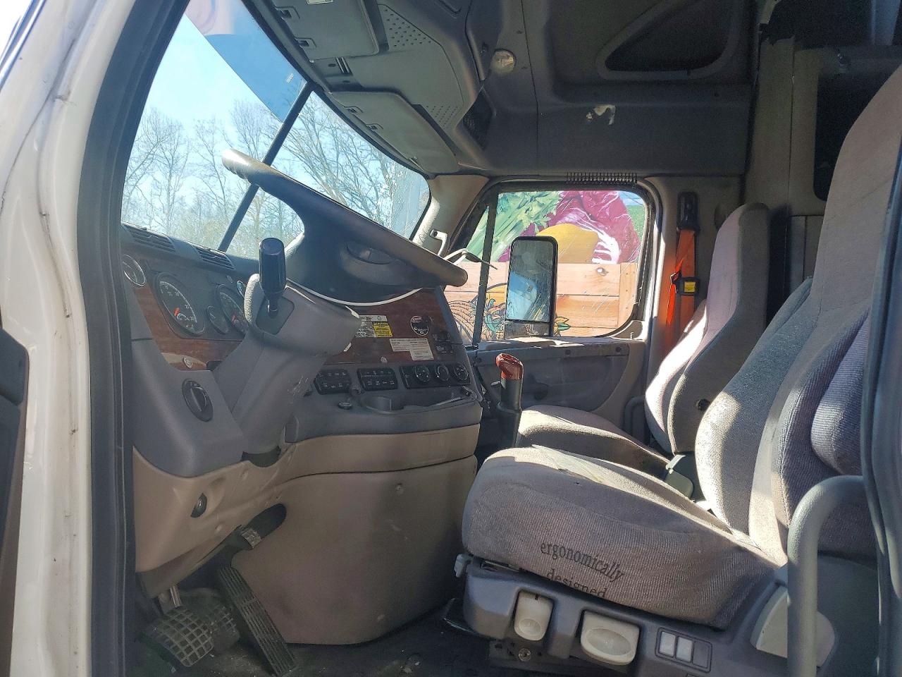 2014 FREIGHTLINER ALL OTHER