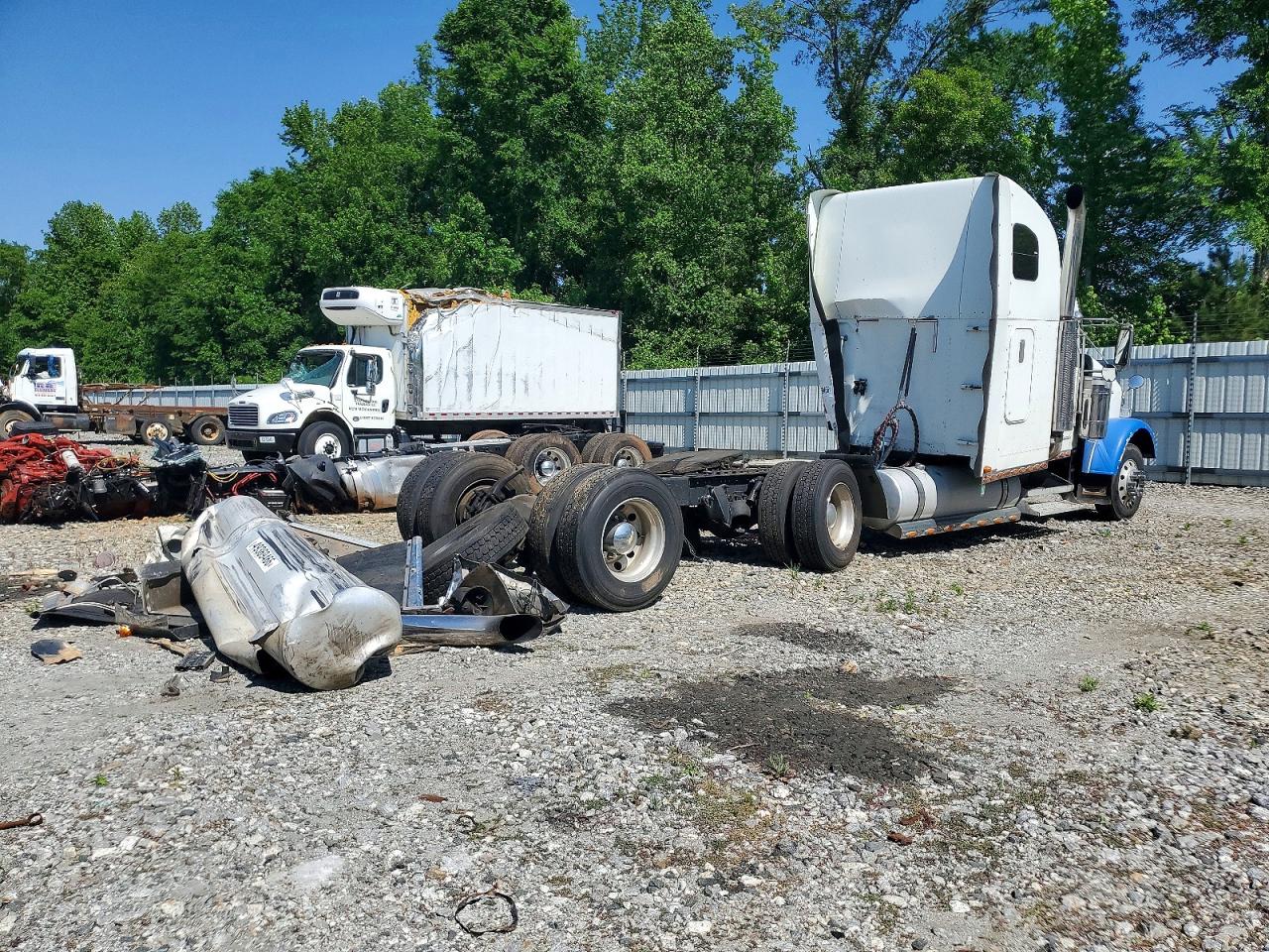 2005 FREIGHTLINER All Models