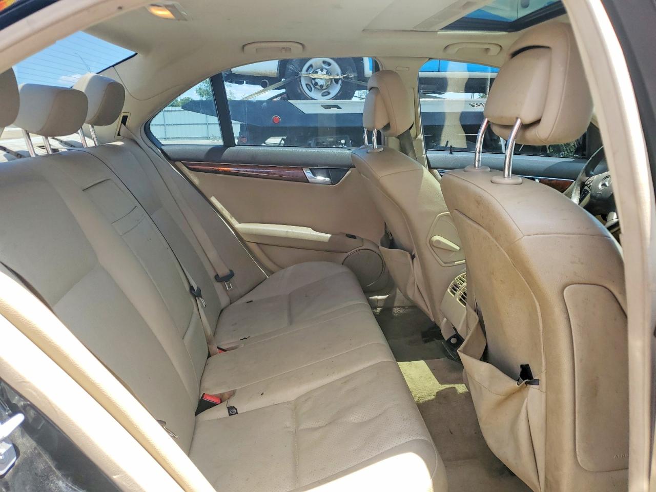 2010 MERCEDES-BENZ C-CLASS