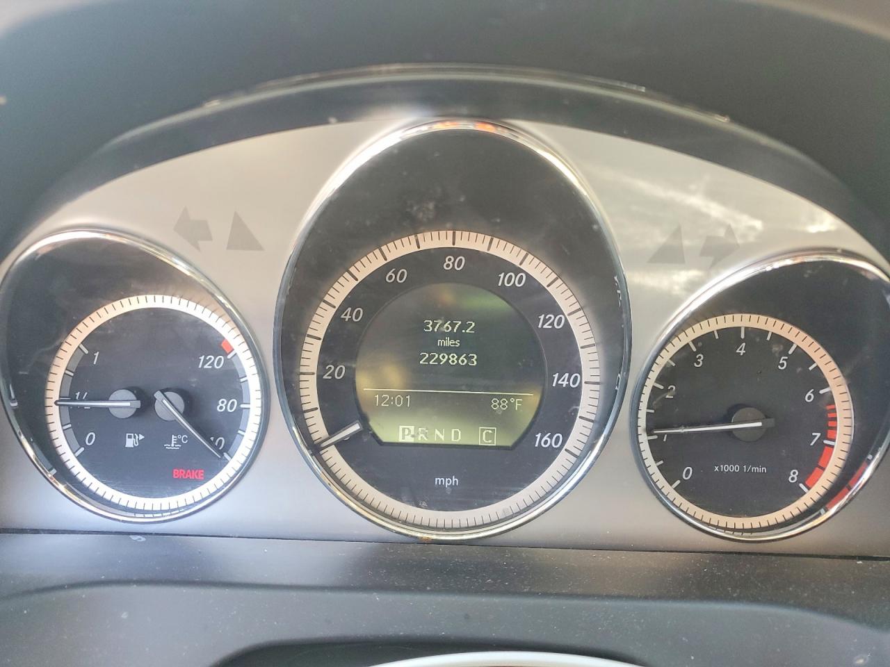 2010 MERCEDES-BENZ C-CLASS