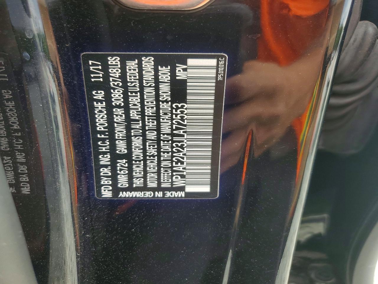 2018 PORSCHE CAYENNE