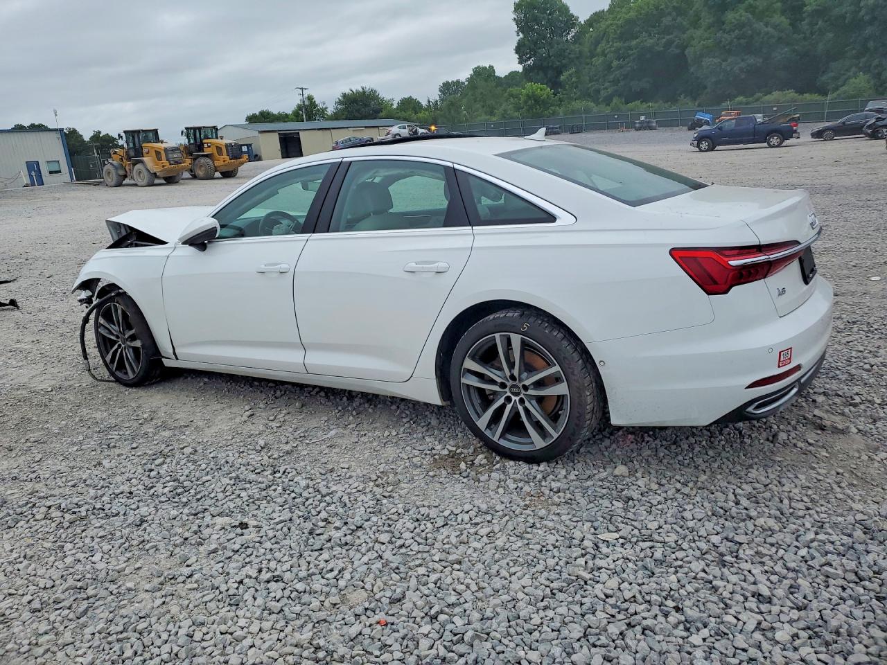 2023 AUDI A6