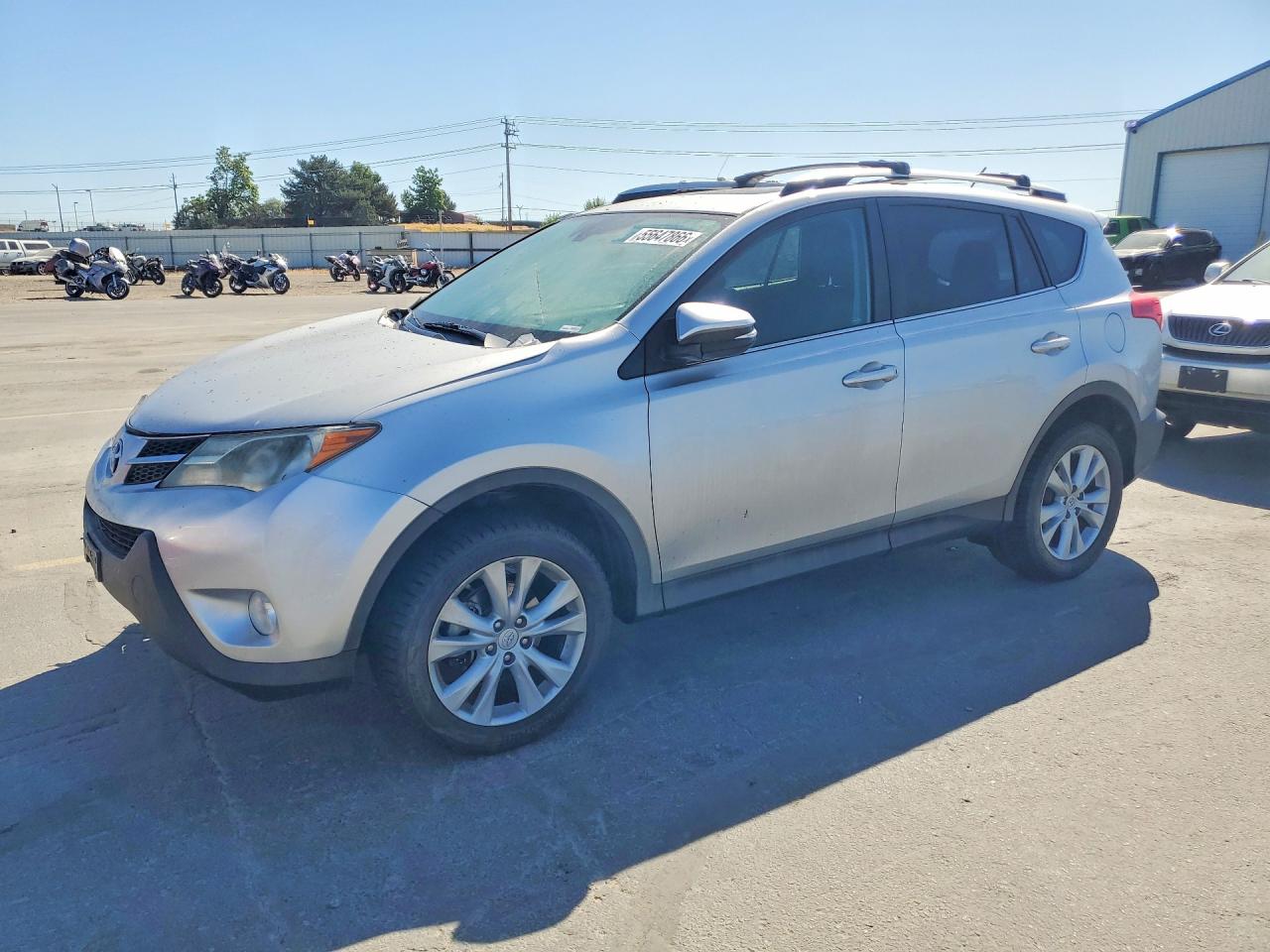 2015 TOYOTA RAV4