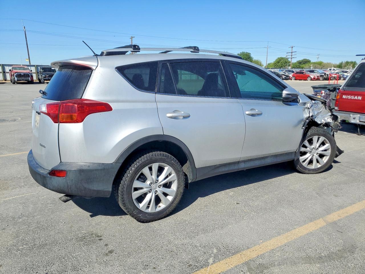 2015 TOYOTA RAV4
