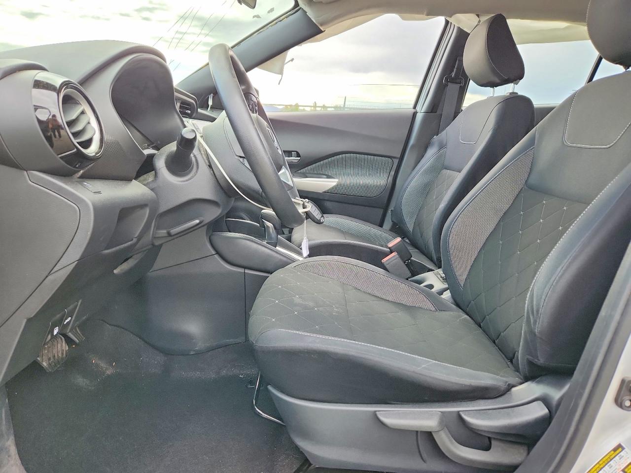2019 NISSAN KICKS