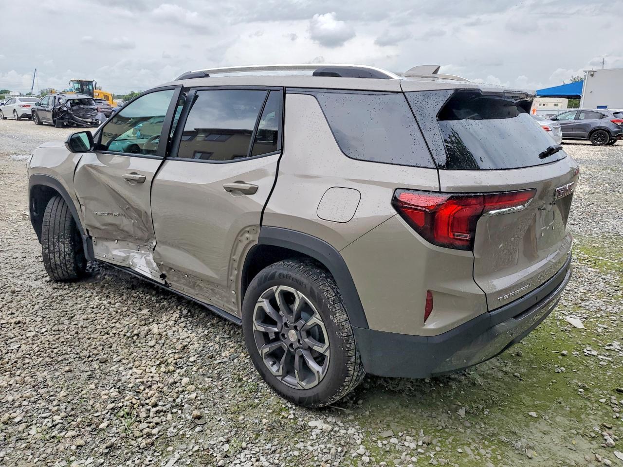 2026 GMC TERRAIN