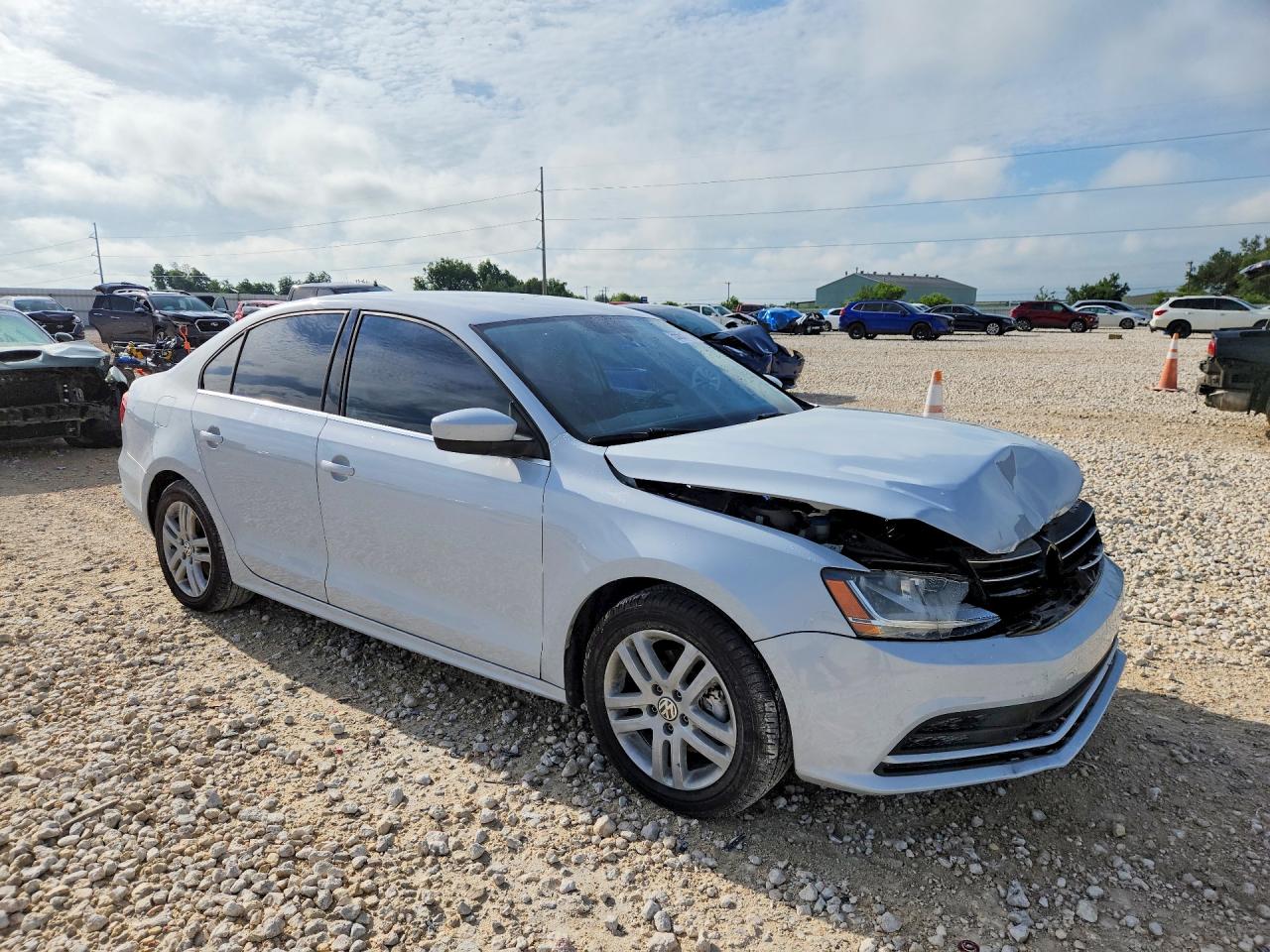 2017 VOLKSWAGEN JETTA