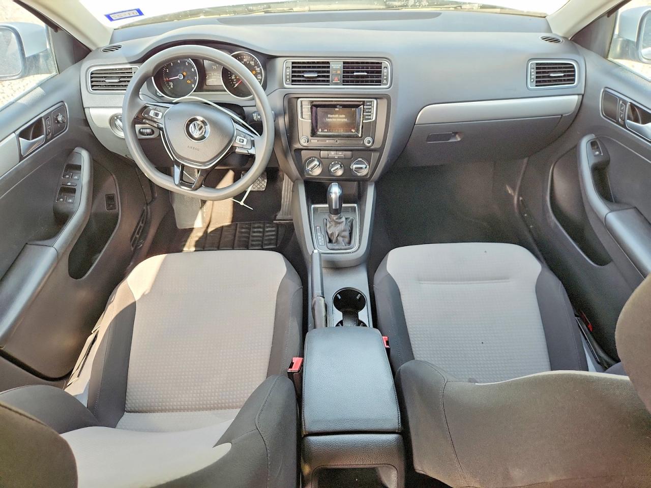 2017 VOLKSWAGEN JETTA