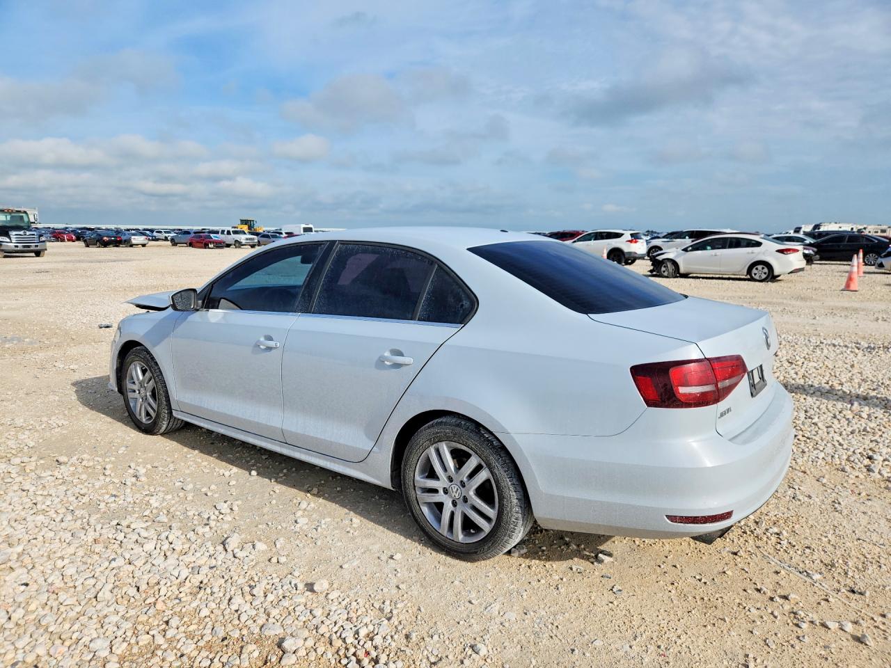 2017 VOLKSWAGEN JETTA