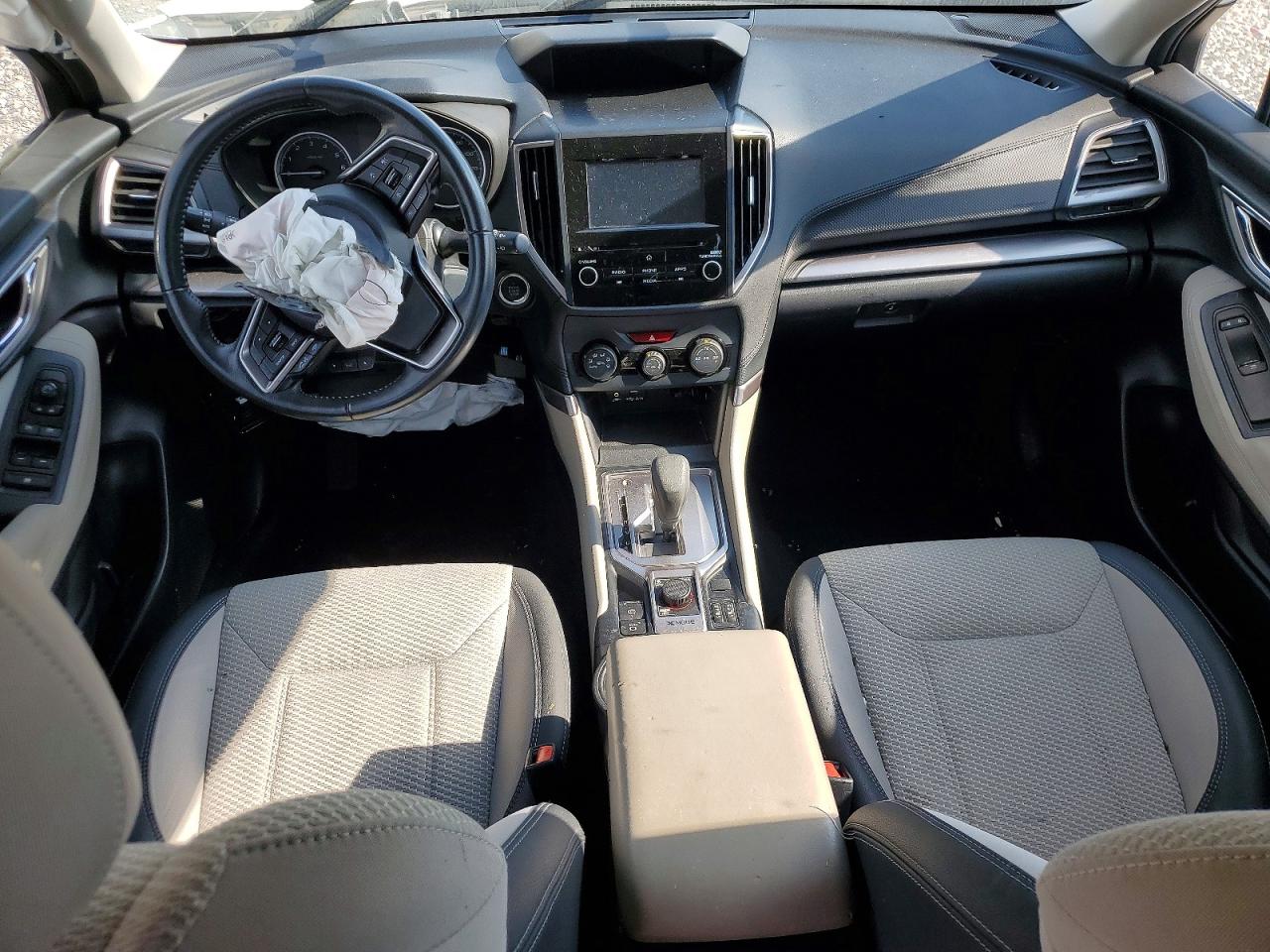 2021 SUBARU FORESTER