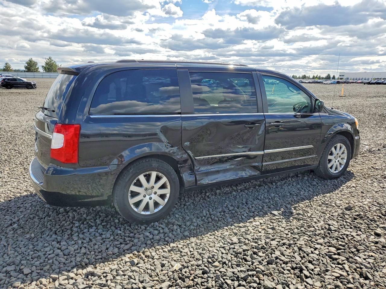 2014 CHRYSLER MINIVAN