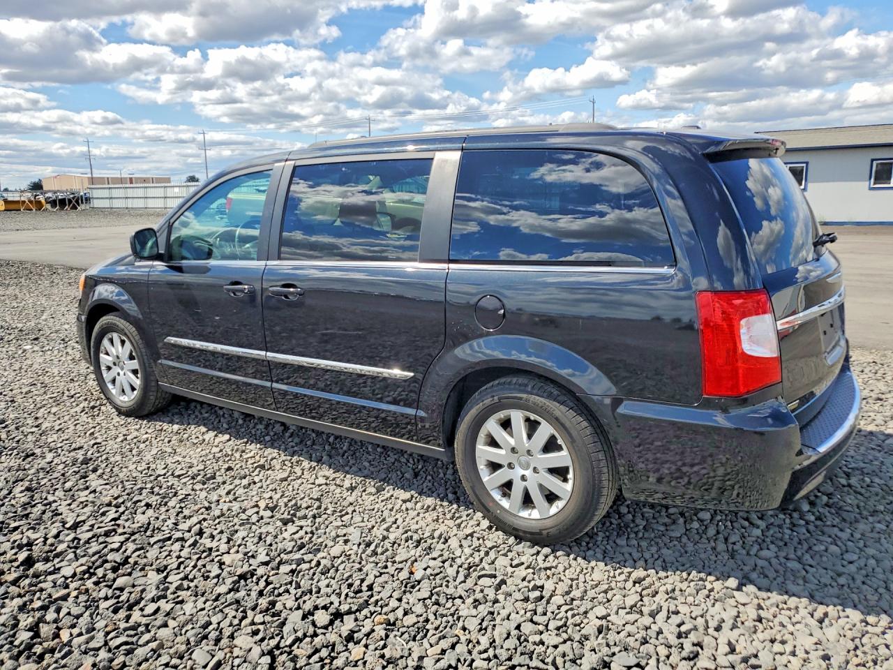 2014 CHRYSLER MINIVAN