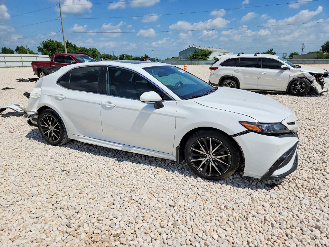 2023 TOYOTA CAMRY SOLA