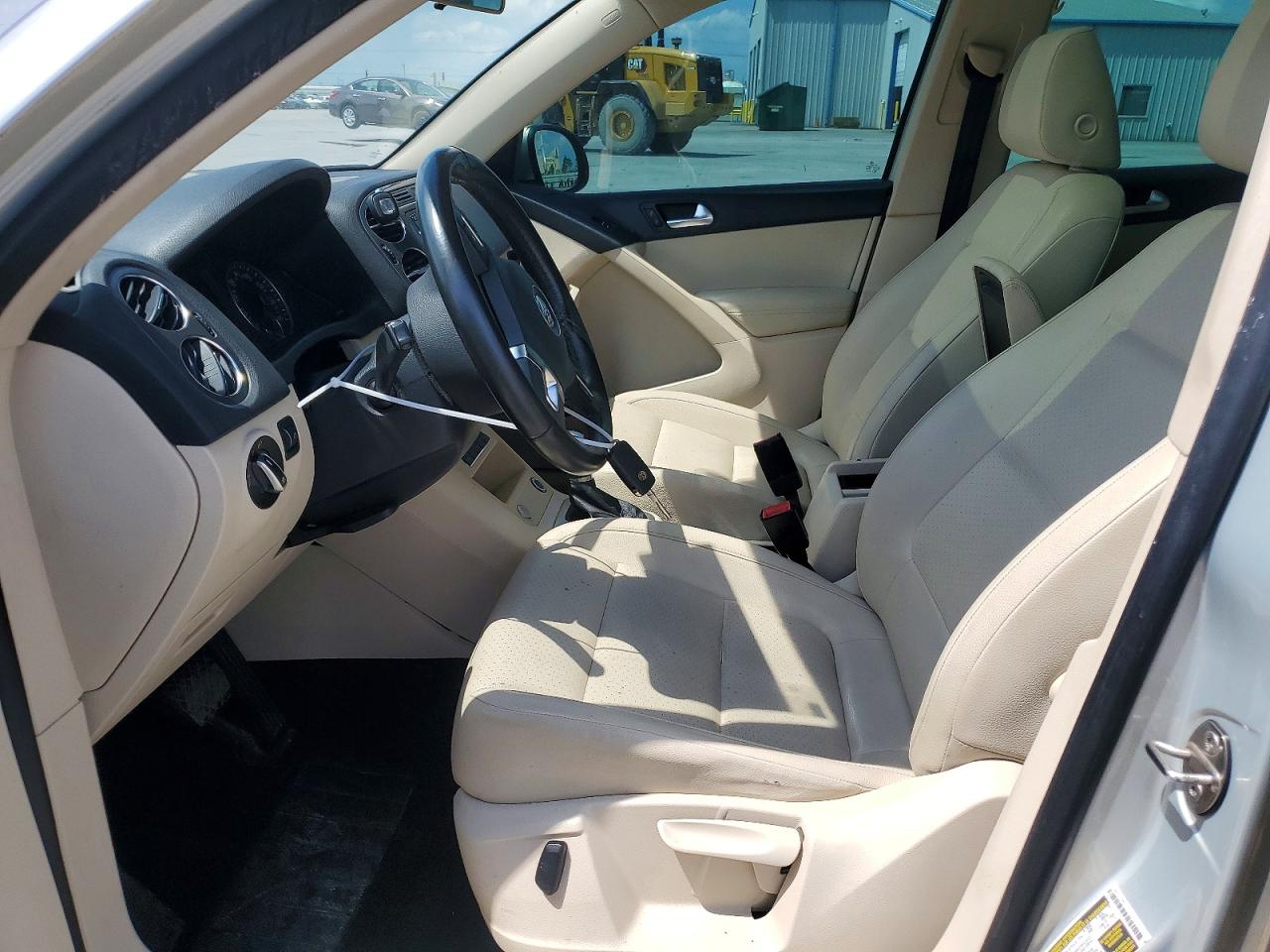 2015 VOLKSWAGEN TIGUAN