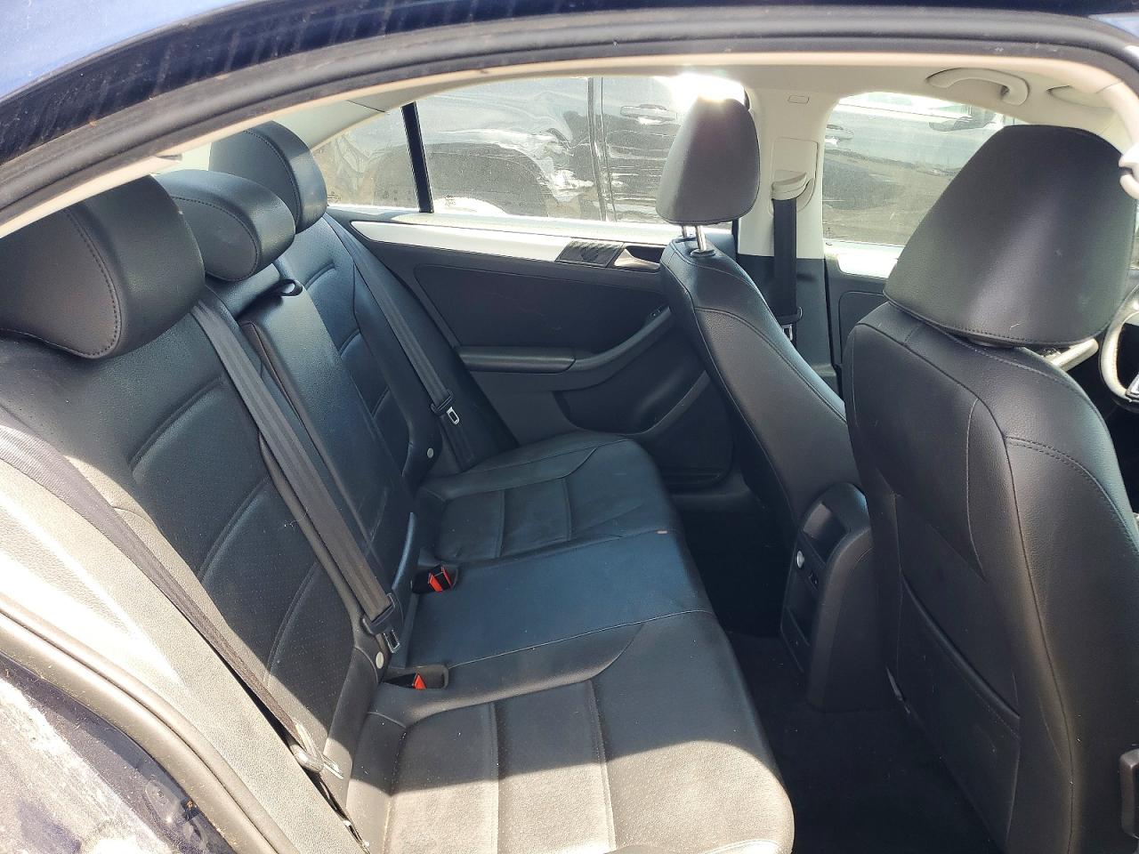 2013 VOLKSWAGEN JETTA