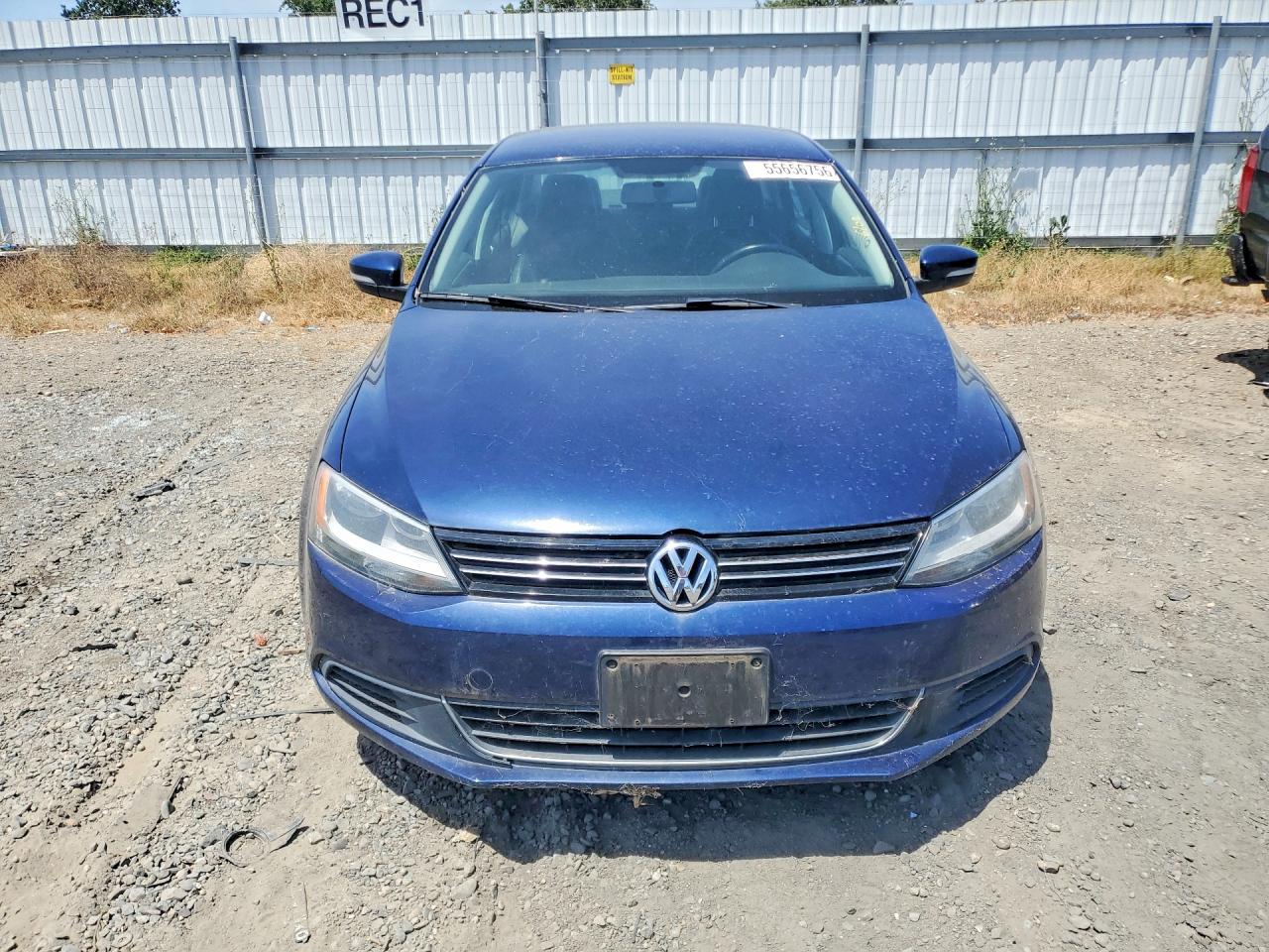 2013 VOLKSWAGEN JETTA
