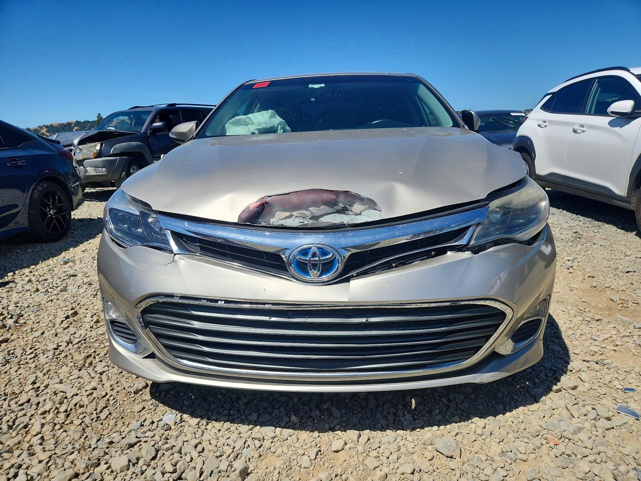 2013 TOYOTA AVALON