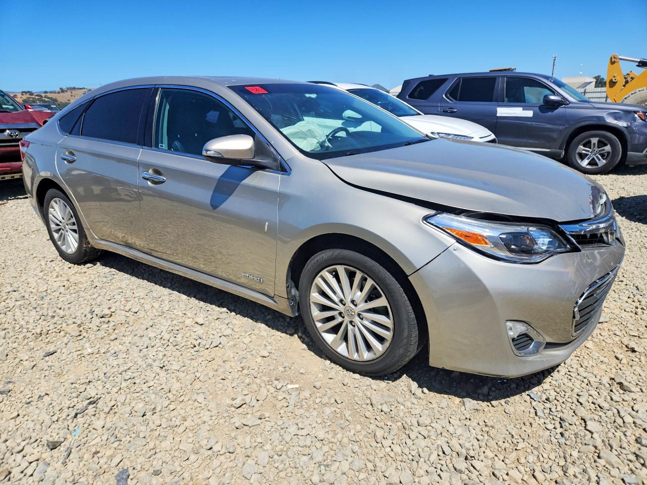 2013 TOYOTA AVALON