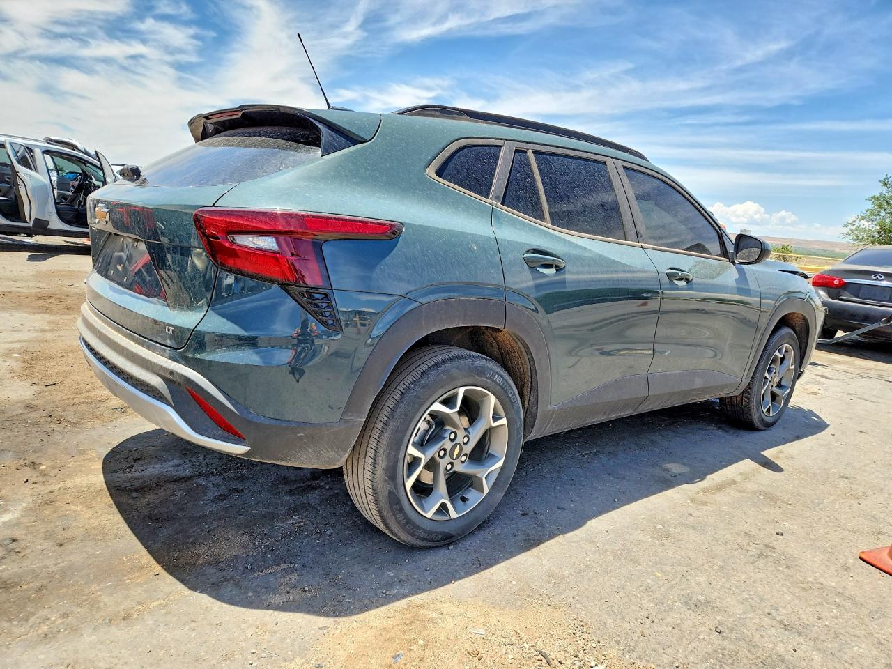 2025 CHEVROLET TRAX