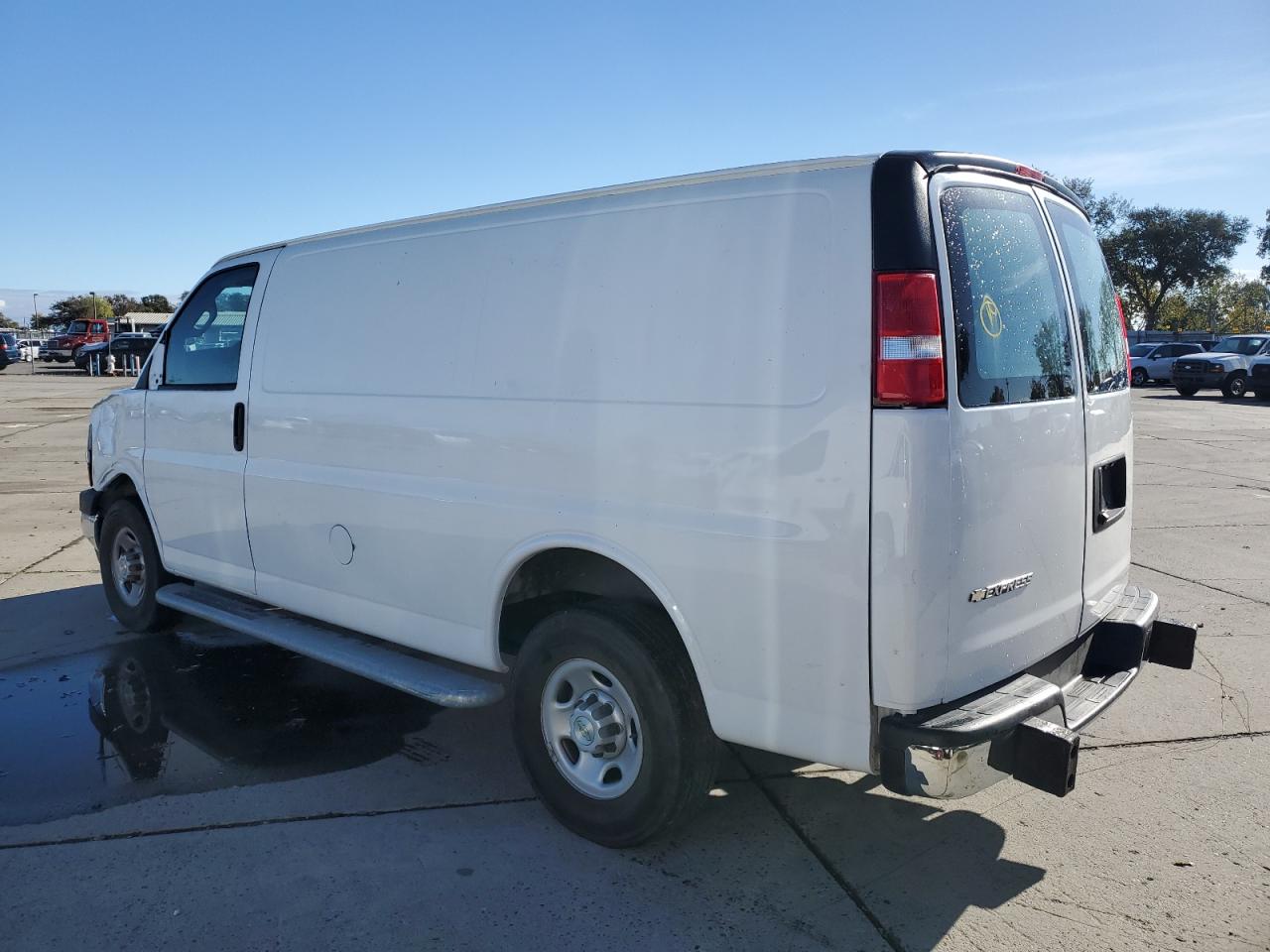 2023 CHEVROLET EXPRESS
