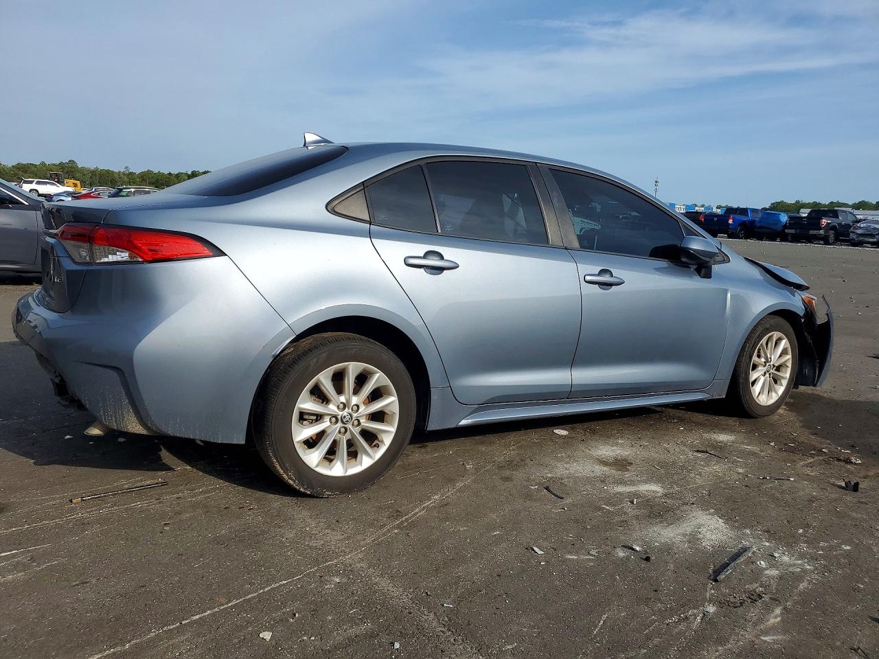2021 TOYOTA COROLLA
