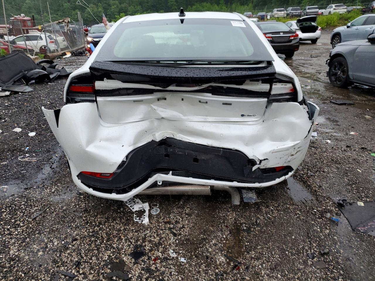 2026 TOYOTA PRIUS