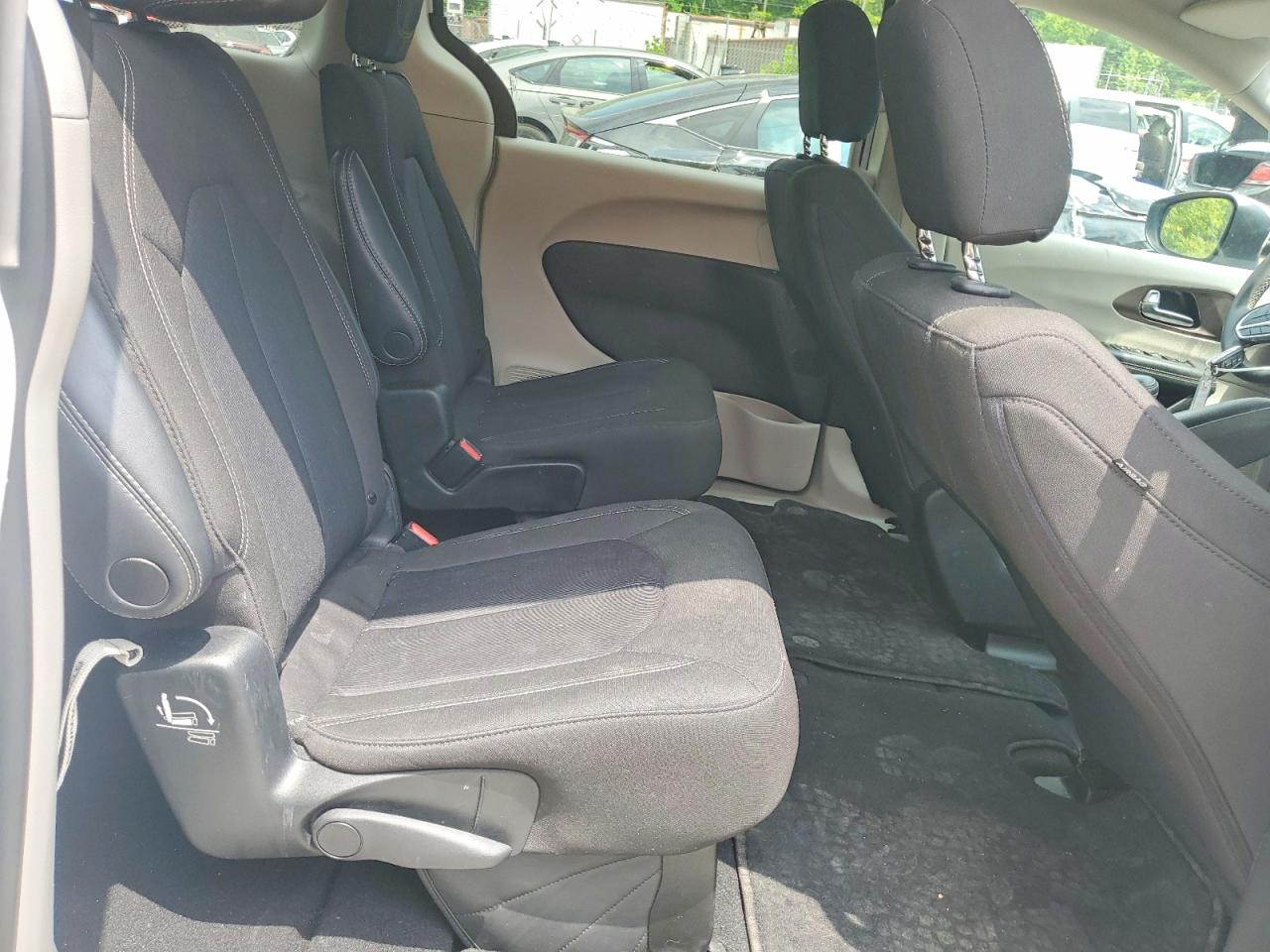 2023 CHRYSLER MINIVAN