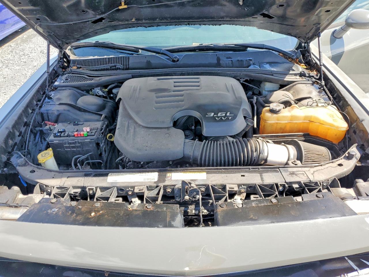 2011 DODGE CHALLENGER