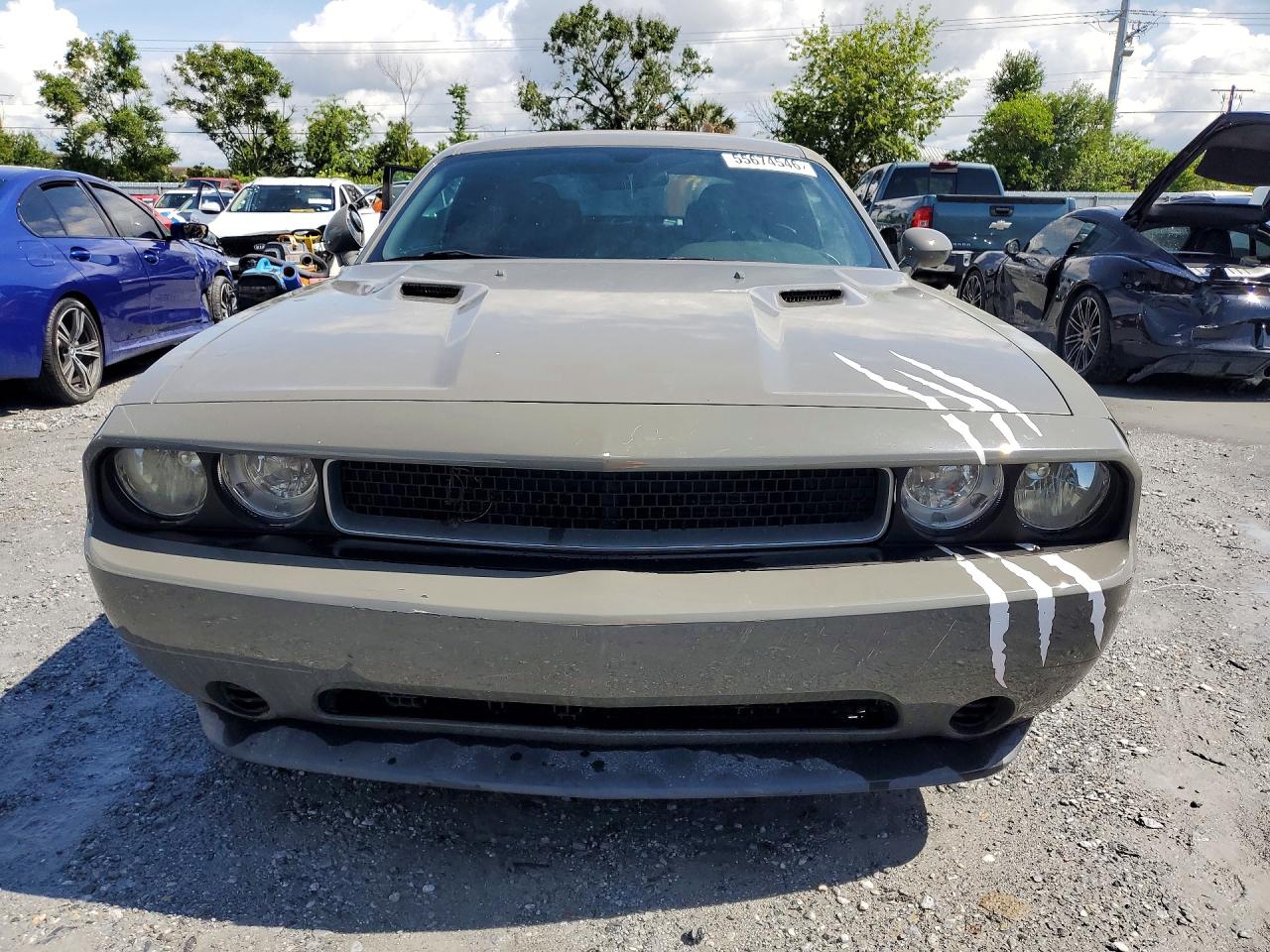 2011 DODGE CHALLENGER