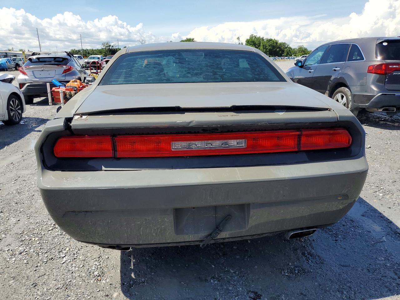 2011 DODGE CHALLENGER