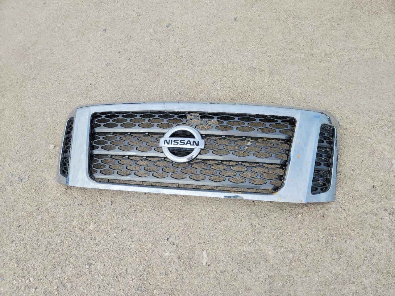 2017 NISSAN TITAN