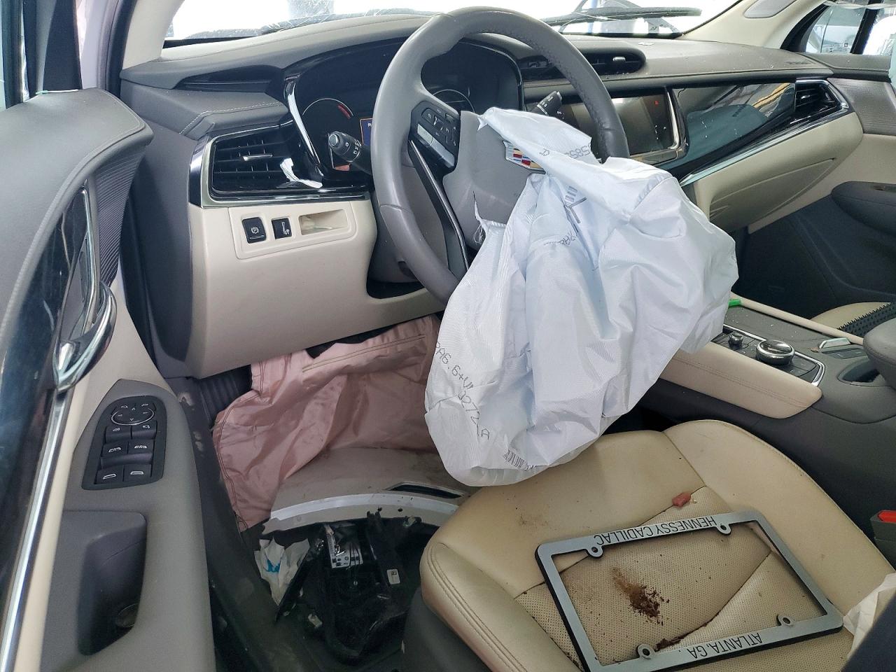 2020 CADILLAC XT6