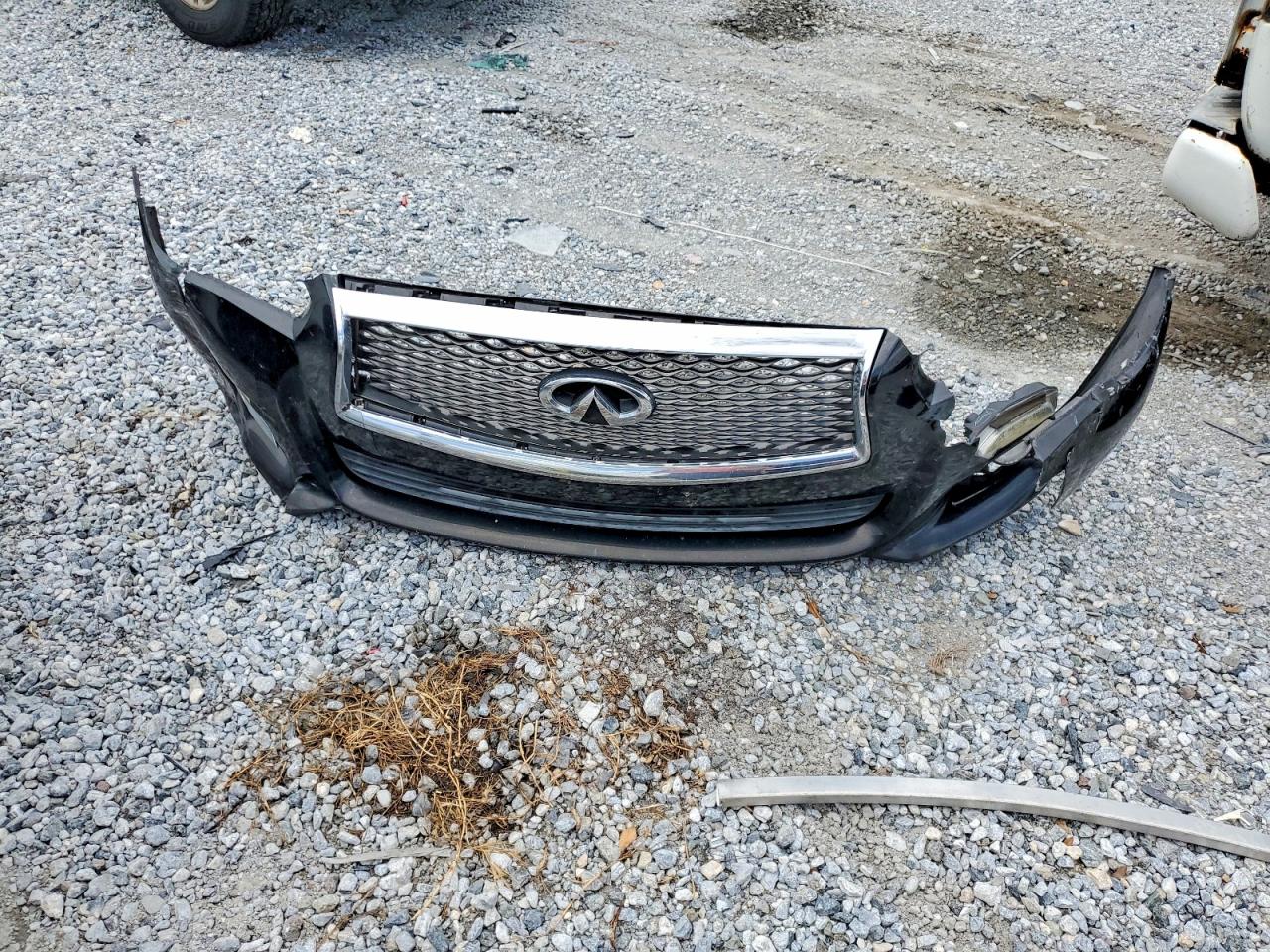 2014 INFINITI Q50