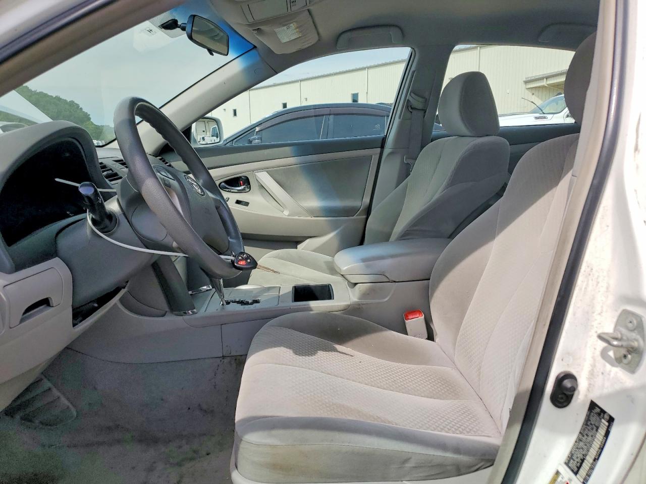 2009 TOYOTA CAMRY