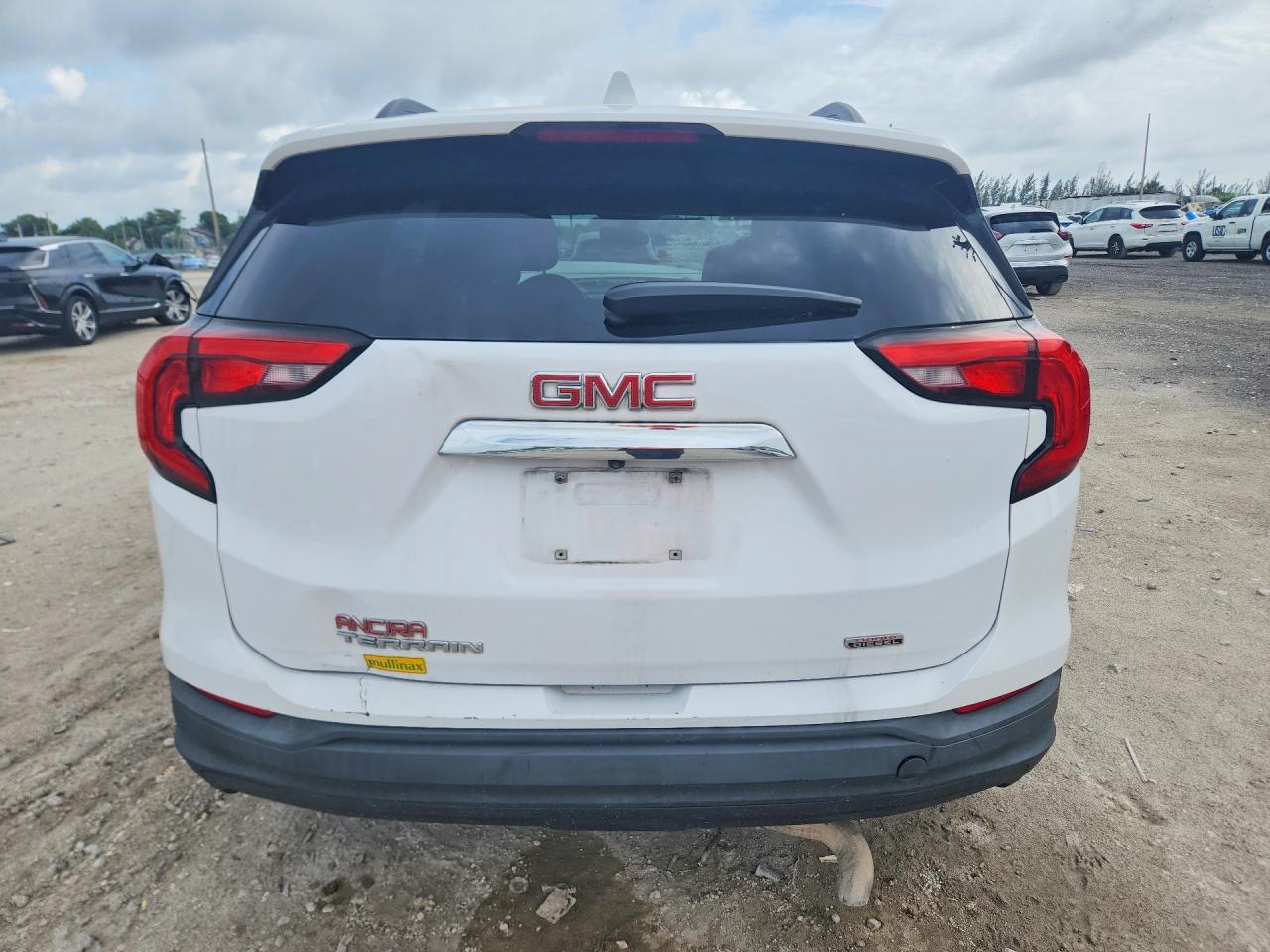 2018 GMC TERRAIN