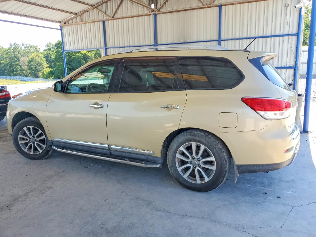 2013 NISSAN PATHFINDER