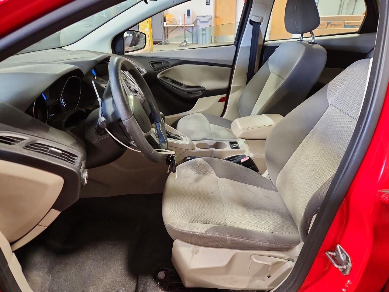 2012 FORD FOCUS